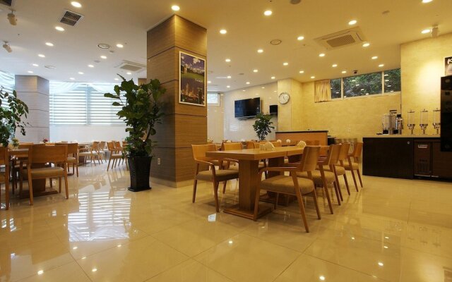 CS Avenue Hotel
