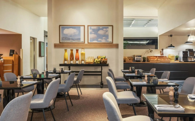 Sheraton Paris Charles de Gaulle Airport Hotel