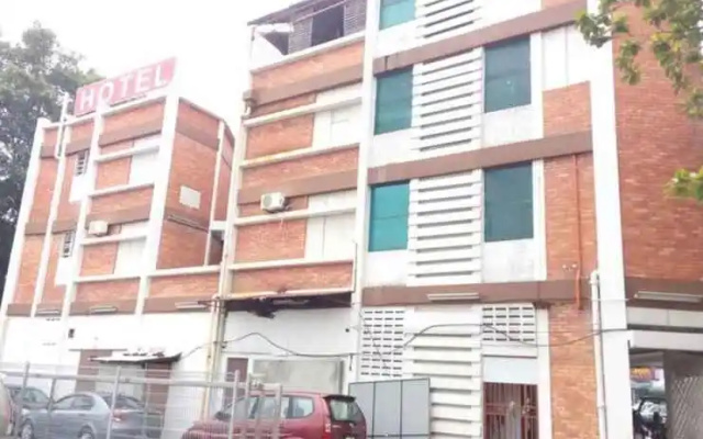 International New Hotel