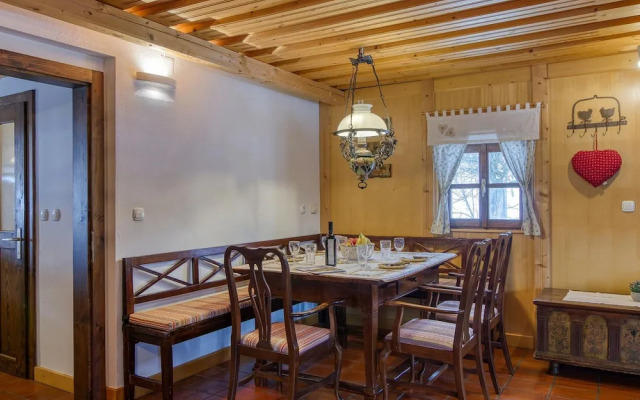 Chalet Kupljenik Near Bled Lake