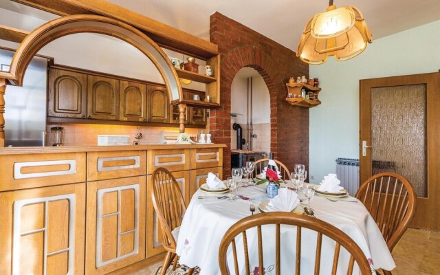 Nice Home in Lovran With Wifi and 2 Bedrooms