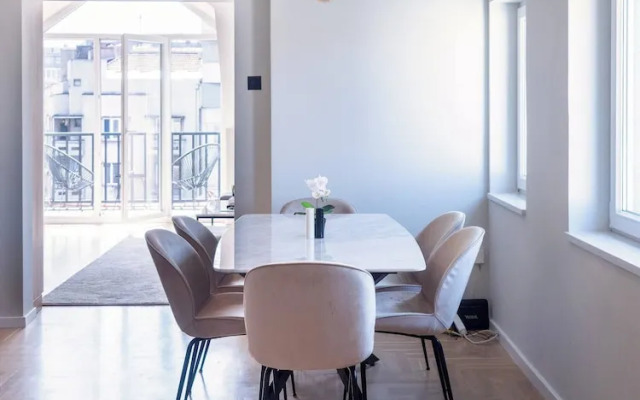 Residence Republic Square- Luxury at Top Location