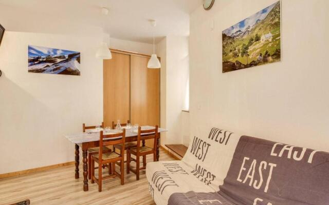 Appartement Cauterets, 3 pièces, 6 personnes - FR-1-401-33