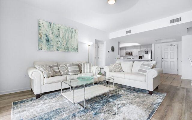 Picture Perfect 2 Bedroom Condo by RedAwning