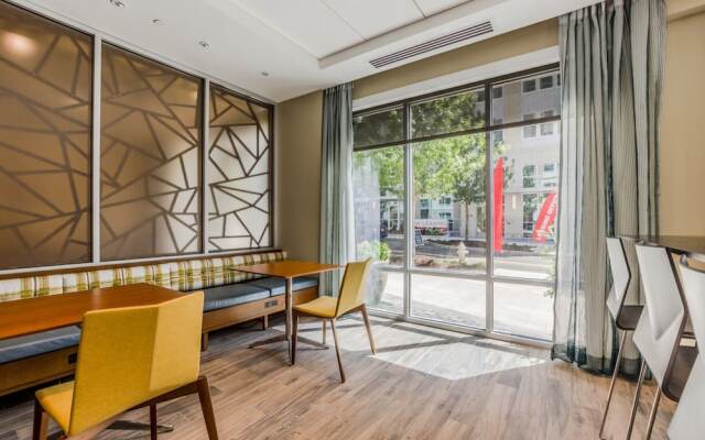 Global Luxury Suites in Downtown Atlanta