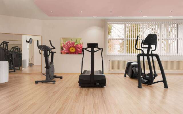 Ramada By Wyndham Bottrop