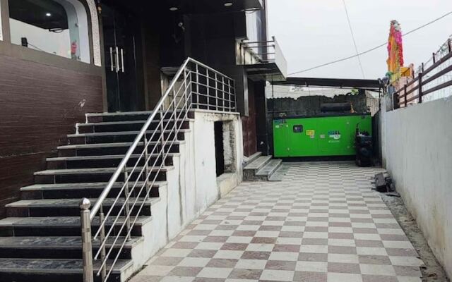 Hotel Kanha Shyam Madhubani