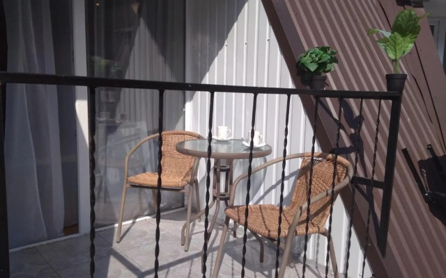 New studio in the city center - Mayakovskogo str. 5-2