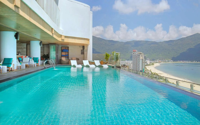 Radisson Hotel Danang