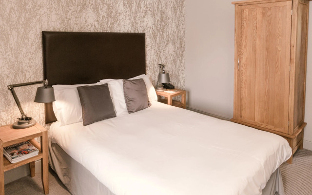 Stonehouse Court Hotel