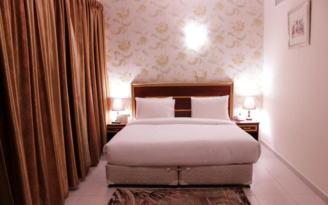 Montreal Naif Hotel