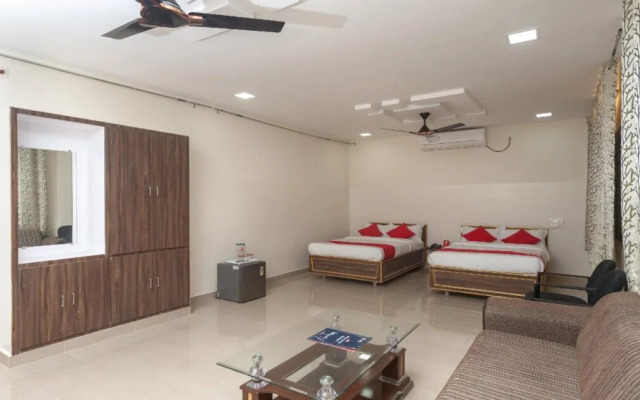 Sri Surya Guest Inn By OYO Rooms