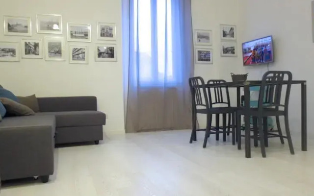 Temporary House - Isola District