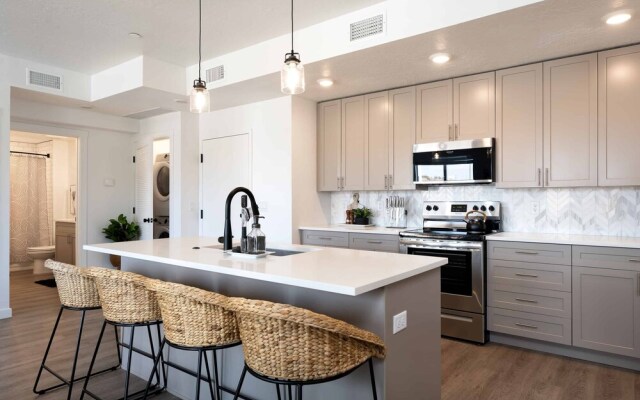 Blue Lagoon 2 Bedroom Condo