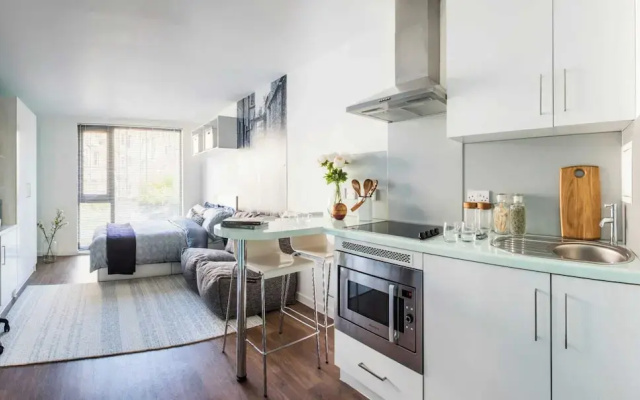 Student Only Gateway Apartments