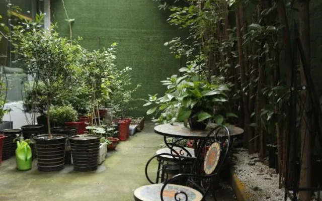 Zhishang Hotel (Shanghai Xinhua Hospital Jiangpu Road Subway Station)