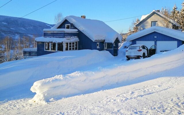 Holiday Home in Tretten