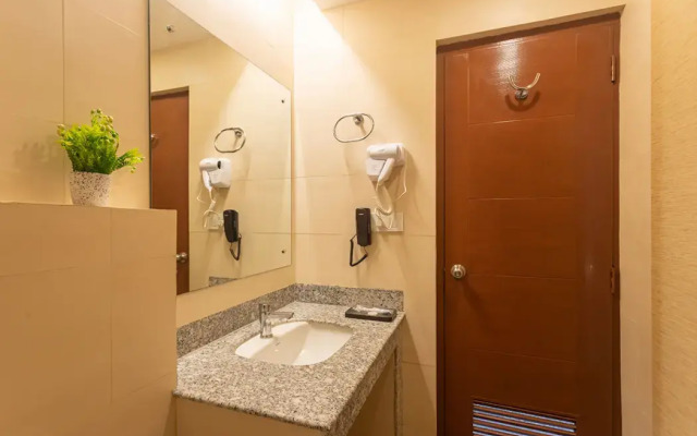 Hotel Crystal Pashupati