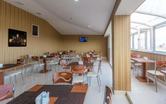Riva Hotel
