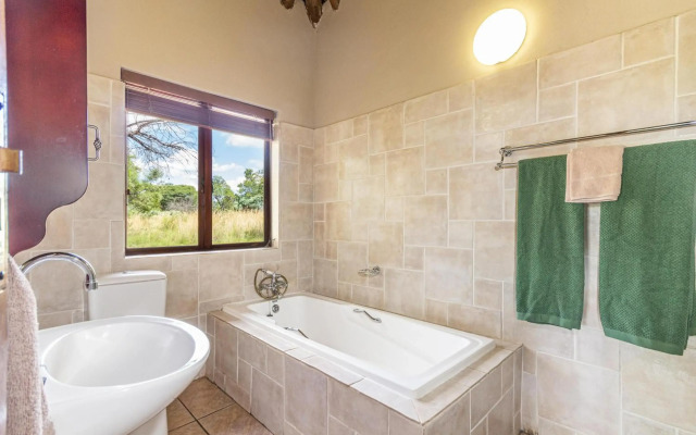 77 Zebula Golf Estate, Bela Bela