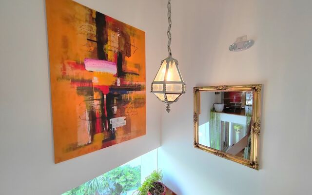 Ana Frank Boutique Hotel