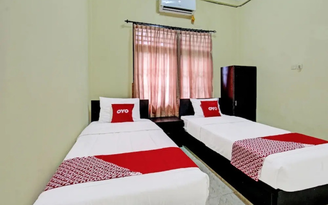 OYO 92001 Unram Guest House