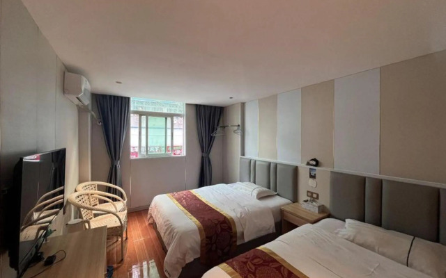 Jinhua Business Hotel (Shenzhen Yu Scenic Area Xianhu Botanical Garden)