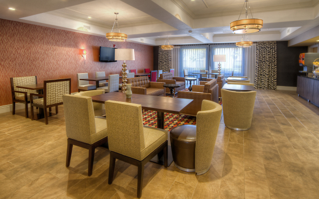 Hampton Inn San Francisco-Daly City