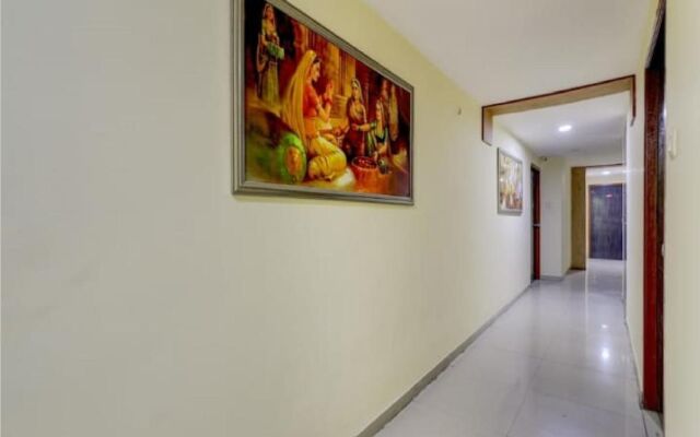 Hotel Krishna Palace Vastrapur
