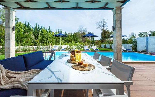 W Villas Halkidiki Deluxe 5 Bedroom Villa Private Pool