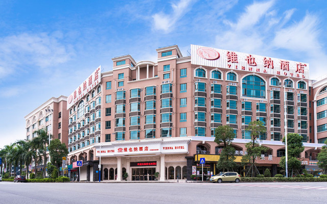 Vienna Hotel Shenzhen Dalang Clothing Base Branch