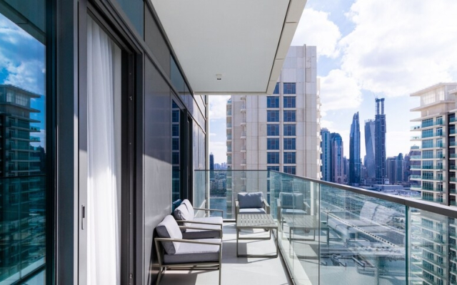 Homesgetaway- 2BR in Beach Vista Tower 2