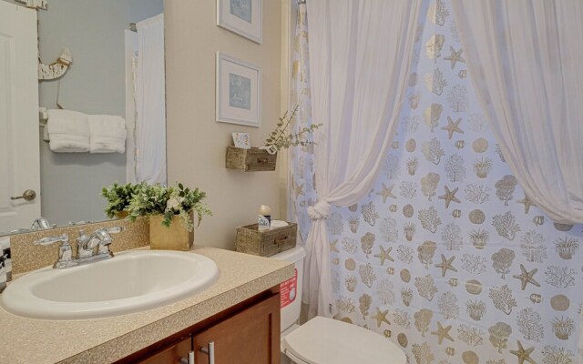 115ep- West Haven 5 Bedroom Home by RedAwning