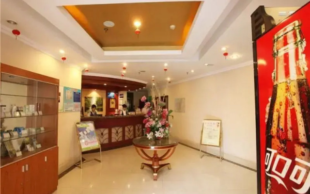 GreenTree Inn Zhenjiang Center Street No.1 Peoples Hospital Express Hotel