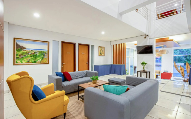 ZEN Rooms Prime Taman Siswa