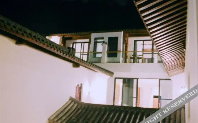 Tengchong Xitang Rehai Sulfur Hot Spring Boutique Lodge