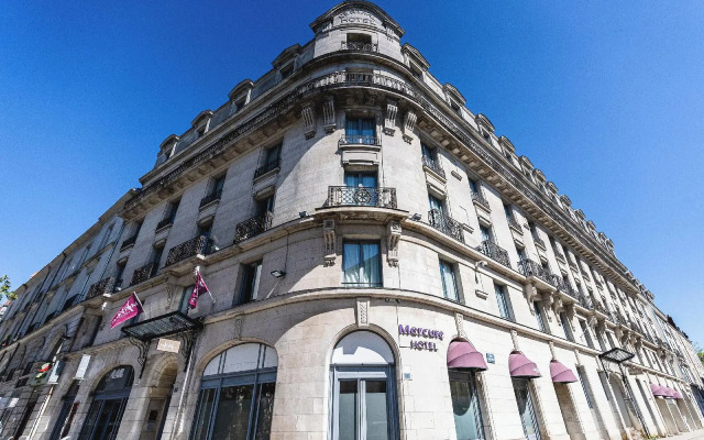 Mercure Nantes Centre Grand Hotel