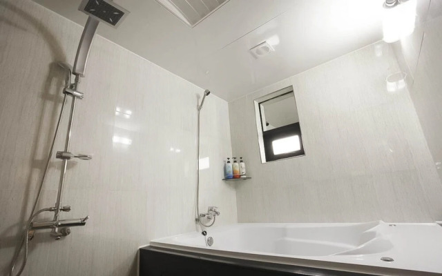 Seongnam Hotel wol