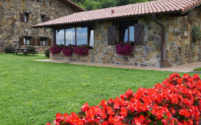 Casa Rural Lurdeia Adults Only