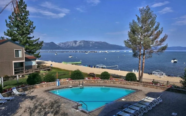 Bear Lake Hideaway 3 Bedroom Condo by RedAwning