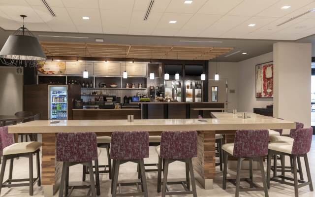 Courtyard by Marriott Cleveland Elyria