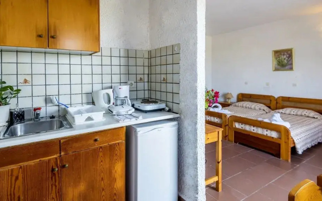 Mare Blue Apartments