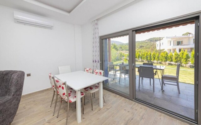 House With Garden and Private Pool in Bodrum