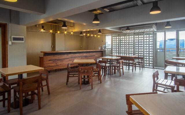 BRBlock Boutique and Residences