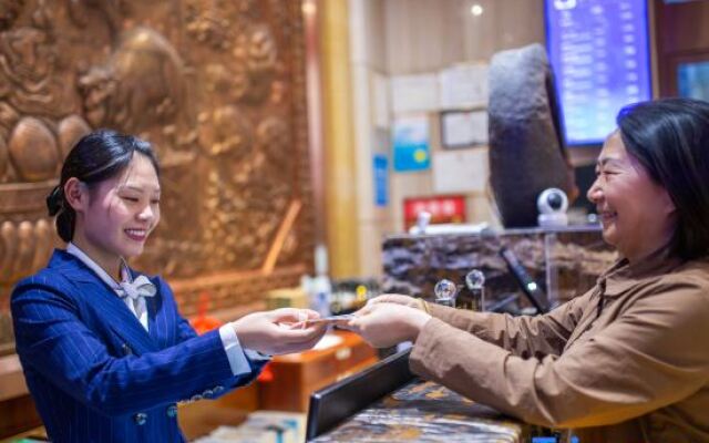 Tashi Tering International Hotel (Lhasa Potala Palace)