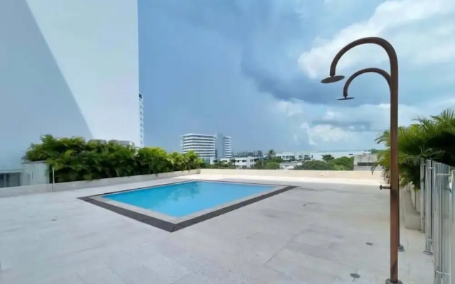 w Remarkable 1BR w Ocean View in Crespo