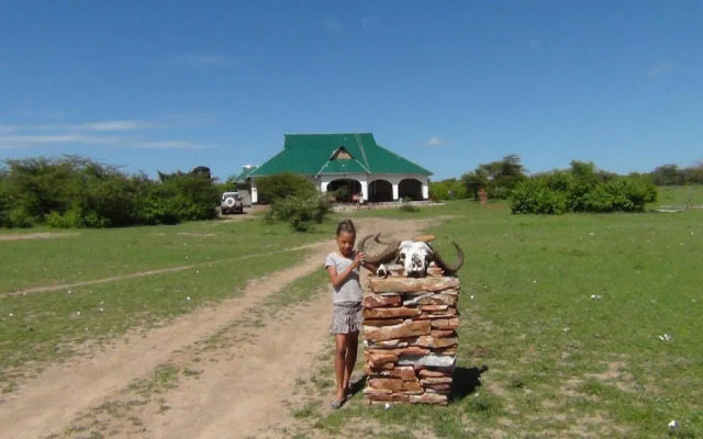 Narasha Guest House