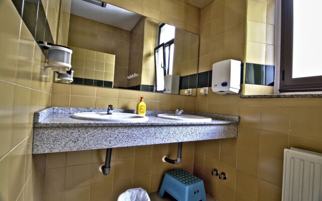 Albergue Juvenil de Bustiello