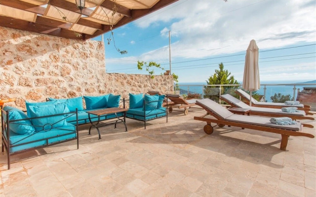 Villa Moana by Akdenizvillam