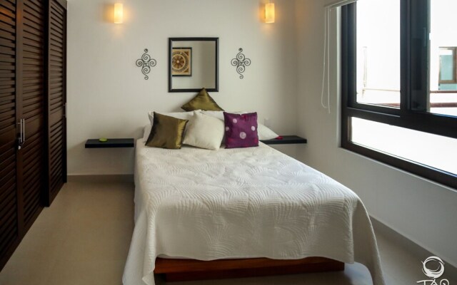 HIRA Penthouse1 Pristine 2 BR by Gate48